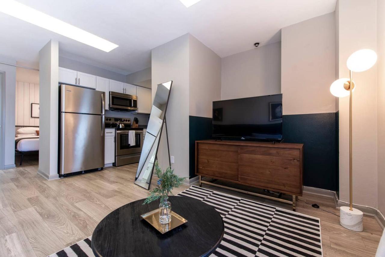 Abode Vue At 3Rd Downtown Loft Style Suite + Sleeper Sofa Louisville Zewnętrze zdjęcie